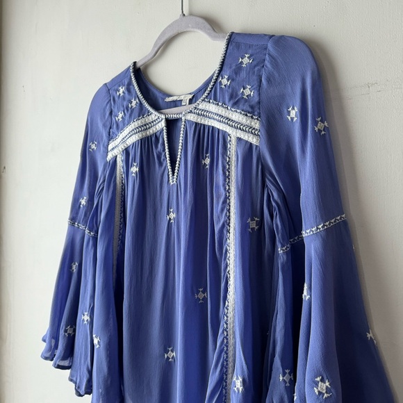 Floreat | Blue Purple Embroidered Adena Peasant Blouse - Picture 3 of 13